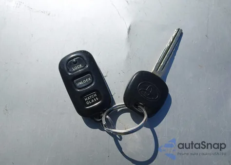 2007 Toyota Matrix from USA, damaged, VIN 2T1KR32E07C631517